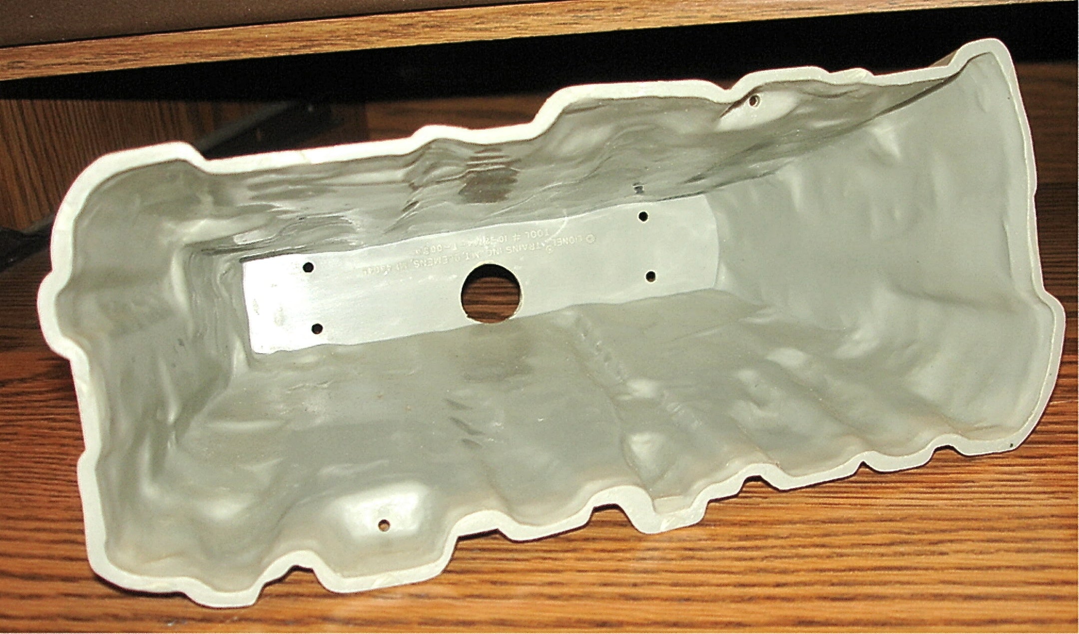 LIONEL - #6-12744 Single Track Rock Pier