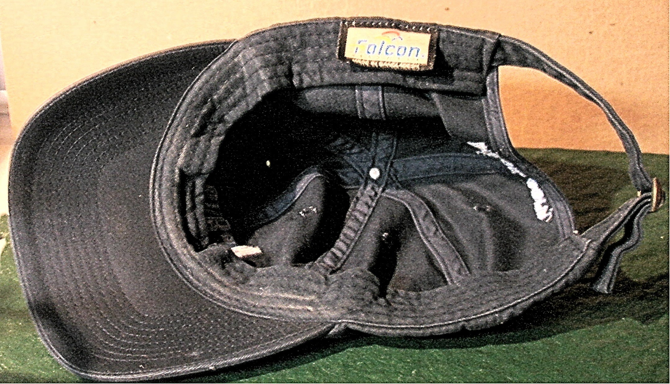 Vtg BRAVO TV 90's 6 Panel Black Strapback Cap Hat