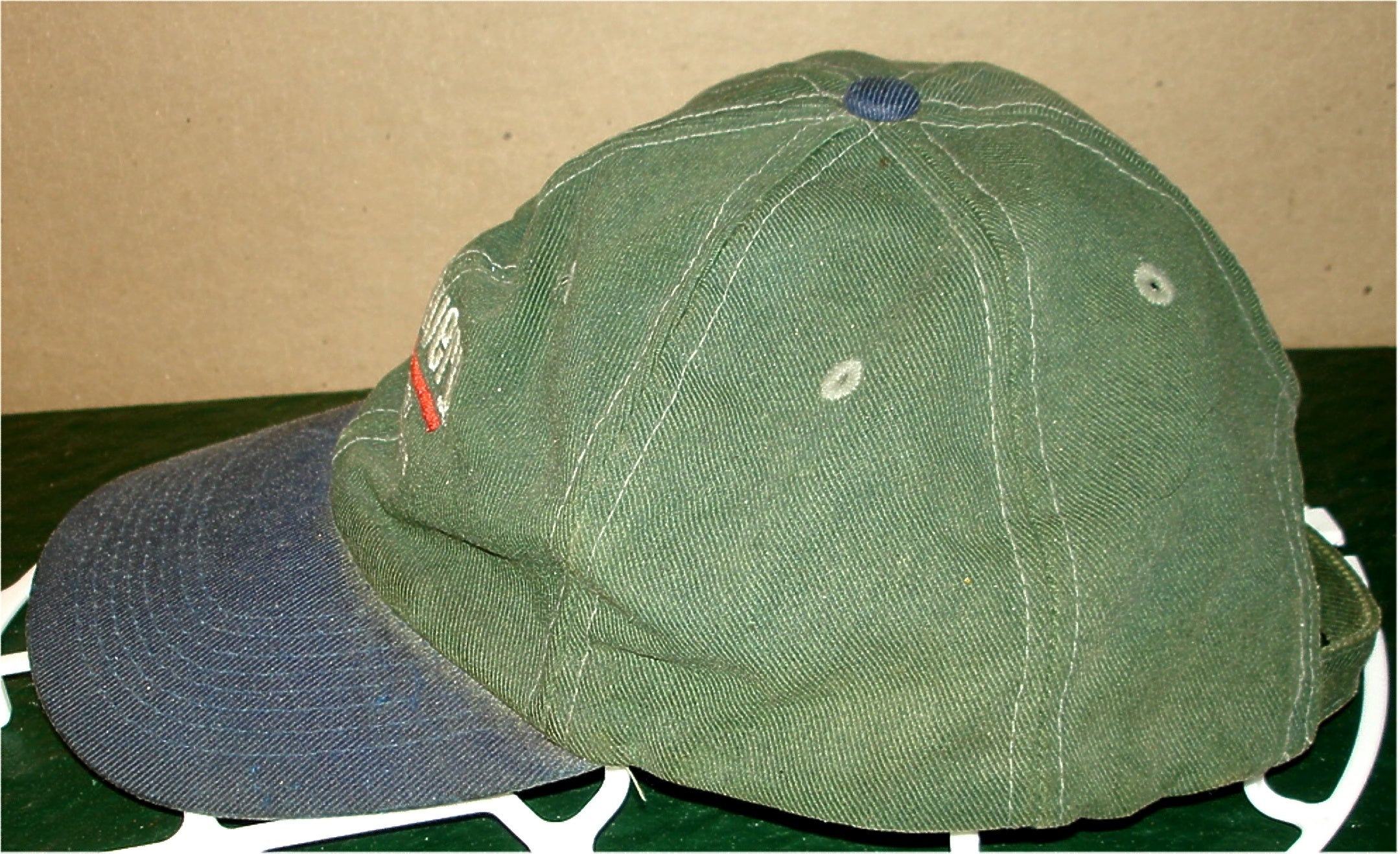 Vtg DISCOVERY CHANNEL - 6 Panel Strapback Baseball Cap Hat - NEW