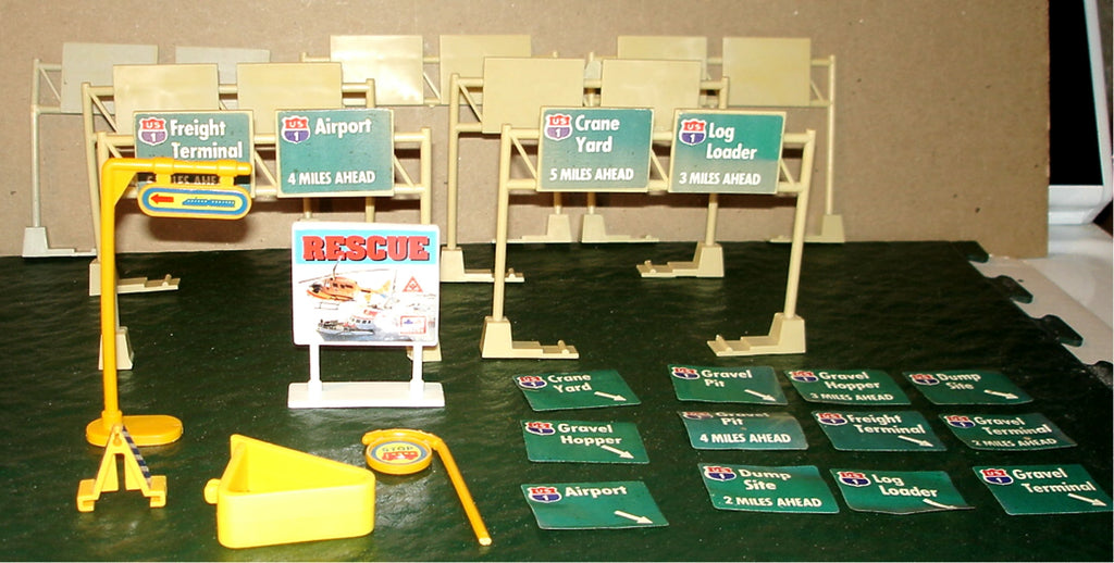 VINTAGE TYCO - US1 ELECTRIC TRUCKING #3763 OVERHEAD 2 LANE HIGHWAY SIGNS